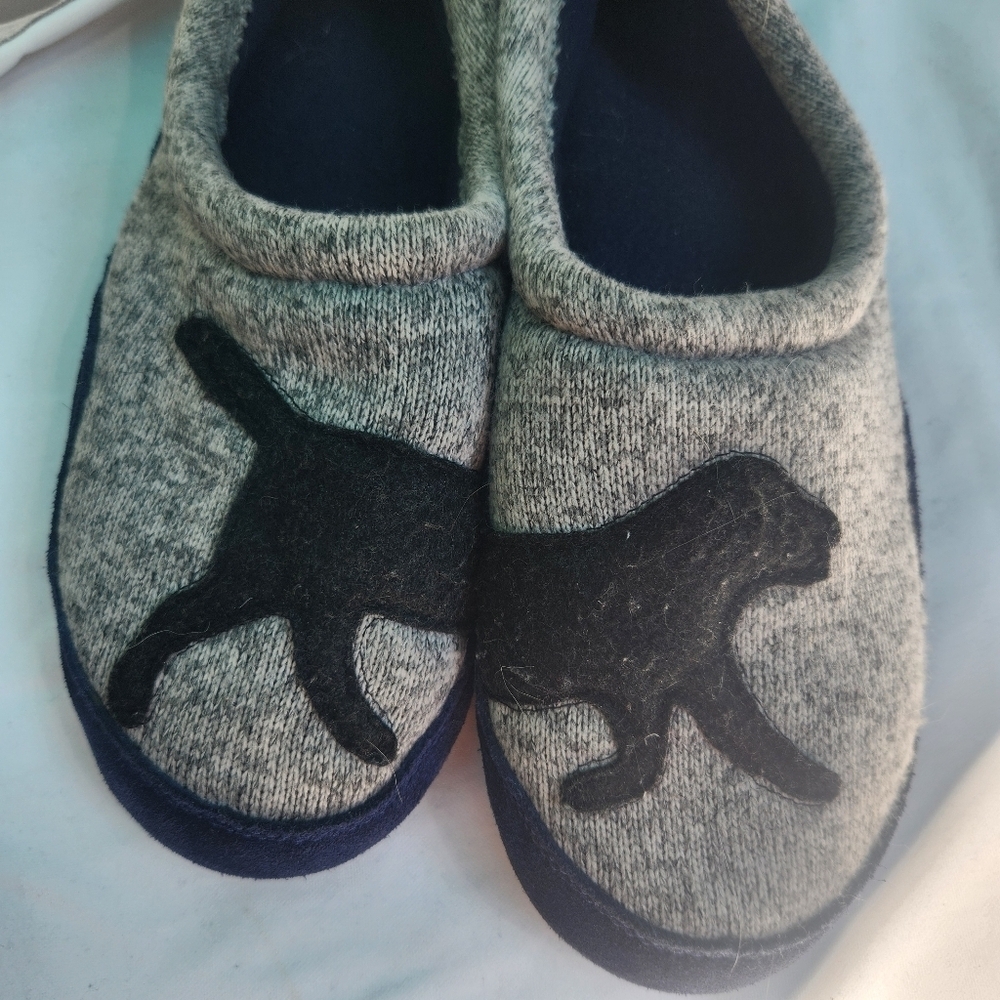 LL Bean kids size 5 - 6 black dog slippers